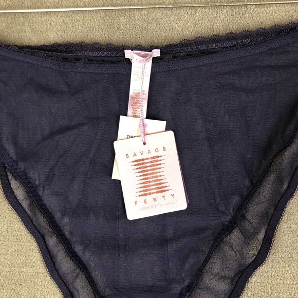 Savage X Fenty A Peek Behind the Lace Slip & Panty set size 3X - Picture 8 of 10